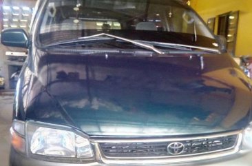 Well-maintained Toyota Granvia 2009 for sale
