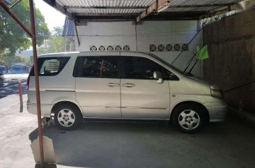 Good as new Nissan Serena for sale