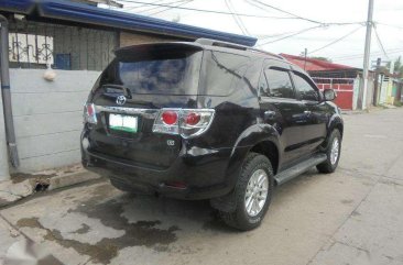 2012 Toyota Fortuner G diesel AT x vios avanza innova adventure wigo