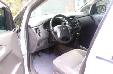 2014 Toyota Innova J FOR SALE 