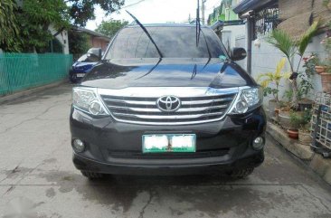 2012 Toyota Fortuner G diesel AT x vios avanza innova adventure wigo