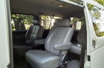 2012 Toyota Hiace Super Grandia