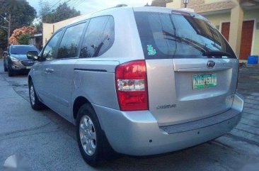 2010 Kia Carnival for sale