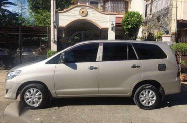 Toyota Innova E(automatic) Diesel 2012 for sale 