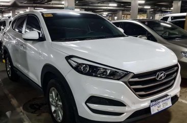 Repriced 2016 Hyundai Tucson 5k milage gas MT ecosport sportage 2017