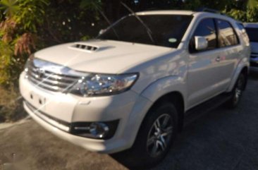 2016 Toyota Fortuner 4x2 V automatic Pearl White