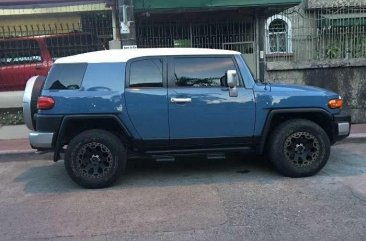 FOR SALE FJ CRUISER 2015 year model