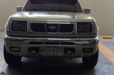 Nissan Frontier 4x4 automatic for sale 