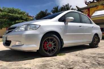 Honda City top of the line with 7 speed puddle steering shift