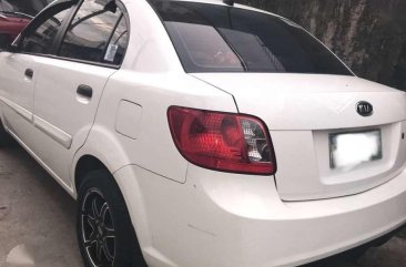 Kia Rio 2010 model for sale 