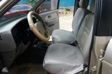 Isuzu Hi Lander CROSSWIND 2002 FOR SALE