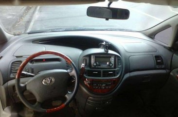 2004 Toyota Previa FOR SALE 