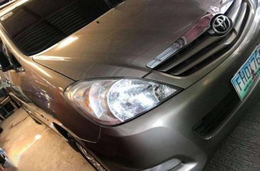 Toyota Innova G manual 2011 FOR SALE