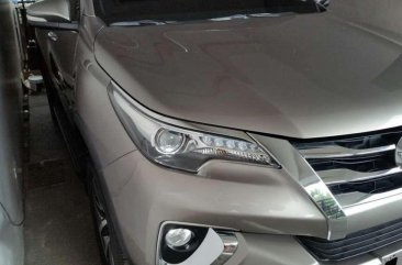 Good as new Toyota Fortuner V AT 2016 for sale