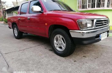 Well-kept Toyota Hilux 2001 for sale