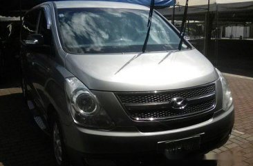 Hyundai Grand Starex 2012 FOR SALE