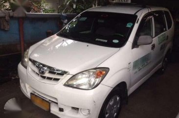 Well-kept Toyota Avanza 2010 for sale