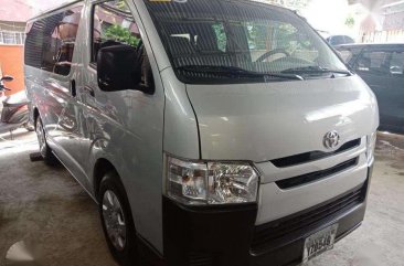 2016 Toyota Hiace Commuter 3.0L 3370km Manual Transmission