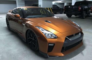 Well-kept Nissan GT-R Premium AT 2017 for sale