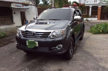 Toyota Fortuner v 4x2 AT 2014 model