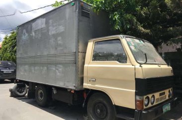 Like New Isuzu Elf for sale 