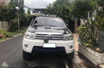 Toyota Fortuner 2010 4x4 3.0 V FOR SALE 