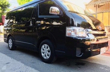 2015 Toyota Hiace Grandia GL AT