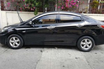 2011 Hyundai Accent at sedan gas not vios civic city altis lancer