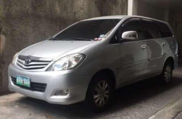 Toyota Innova G Diesel 2011 FOR SALE 