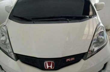 Assume Balance 2012 Honda jazz 1.3 manual Personal used