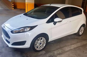 Ford Fiesta HB 2016 White For Sale 