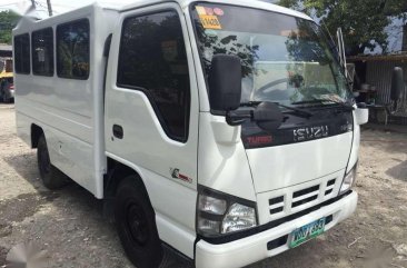 Isuzu NHR 2013 White Truck For Sale 