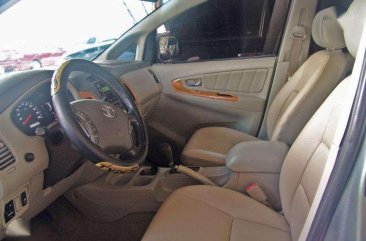 2009 Toyota Innova 2.5 V At For Sale 