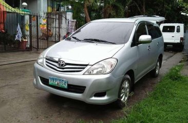 2010 Toyota Innova E DIESEL manual