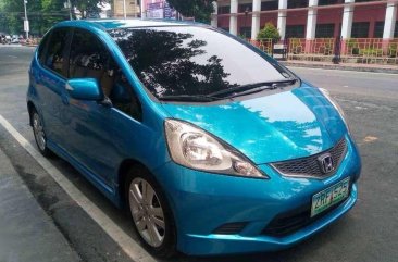 rush sale Honda Jazz low mileage 2009