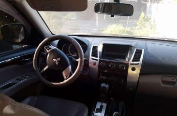 MITSUBISHI Montero 2010 top of the line