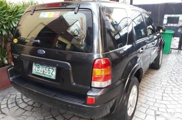 Ford Escape 2005 Black Very Fresh For Sale 