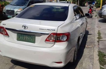 Toyota Altis 1.6 V 2013 FOR SALE 