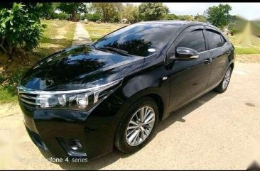 Toyota Corolla Altis 1.6G MT 2016 Black For Sale 