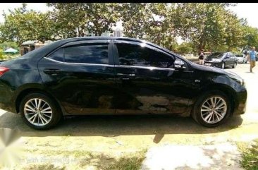 Toyota Corolla Altis 1.6G MT 2016 Black For Sale 