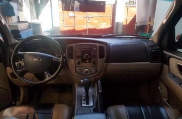 Ford Escape Xls 4x2 AT 2009mdl FOR SALE 