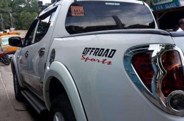 Mitsubishi Strada 2009 for sale