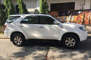 Rush sale: TOYOTA Fortuner AT Diesel 2006