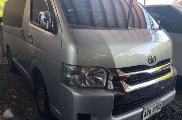 2014 Toyota Hiace 2.5 GLGrandia Silver For Sale 