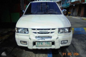 2004 Isuzu Crosswind for sale