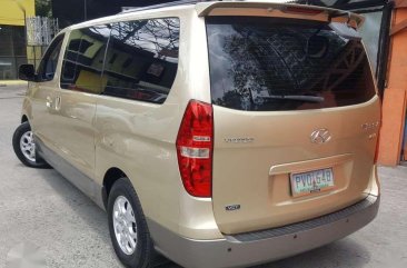 2010 Hyundai Grand Starex Gold Van For Sale 