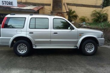 Ford Everest 2004 model FOR SALE 