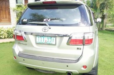 Toyota Fortuner g 2011 model FOR SALE 