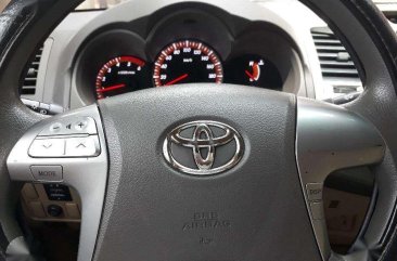 Toyota Hilux 4x2 G MT 5speed 2.5 For Sale 