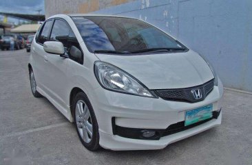 2012 Honda Jazz 1.5 V At FOR SALE 